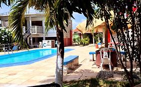 Casa no Residencia Familia